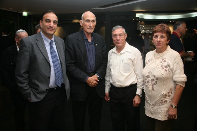 סניף ראשל"צ: מסיבת חנוכה, דצמבר 2007