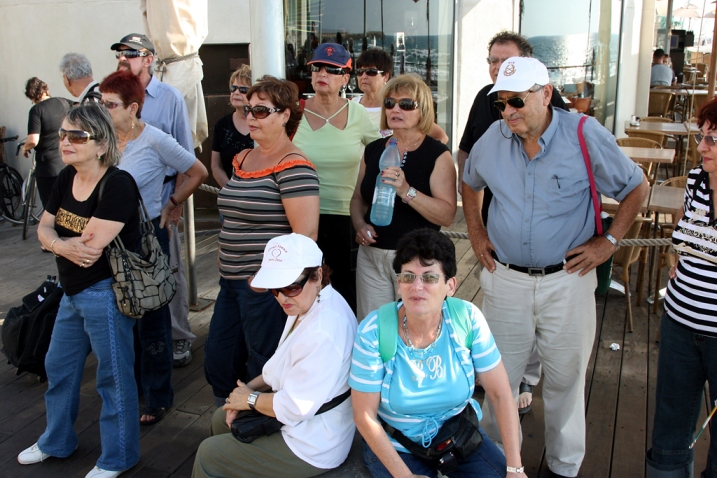 סיור לילי בתל אביב, יולי 2008