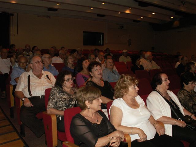 טקס הענקת שי לחברים שהגיעו לגבורות 24.9.08