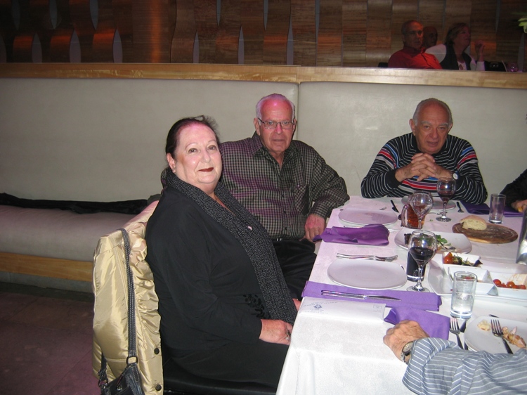 מסיבת חנוכה של הסניף, דצמבר 2008