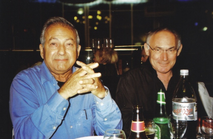 מסיבת חנוכה של הסניף, דצמבר 2008