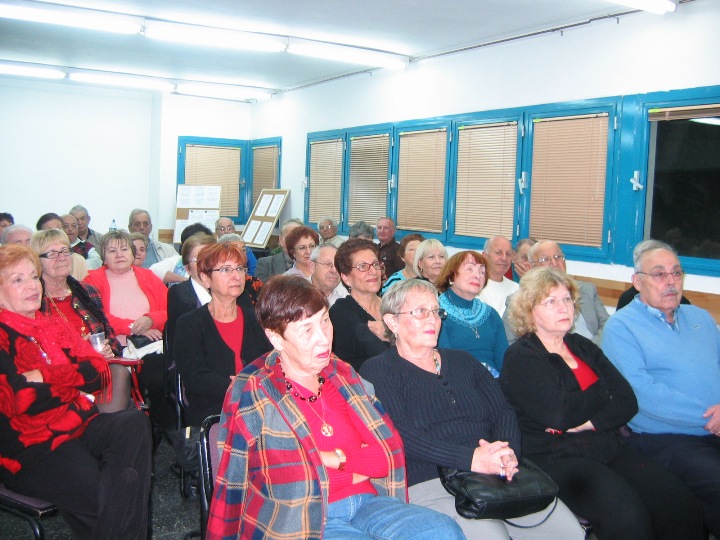 הרצאה בנושא: ``סיפורים מאת יצחק בשביס-זינגר ואפרים קישון``