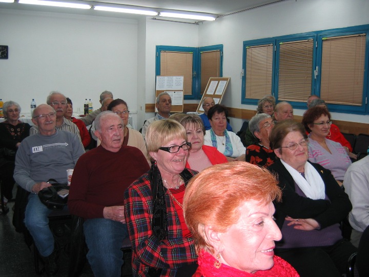 הרצאה בנושא: ``סיפורים מאת יצחק בשביס-זינגר ואפרים קישון``