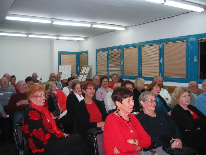 הרצאה בנושא: ``סיפורים מאת יצחק בשביס-זינגר ואפרים קישון``