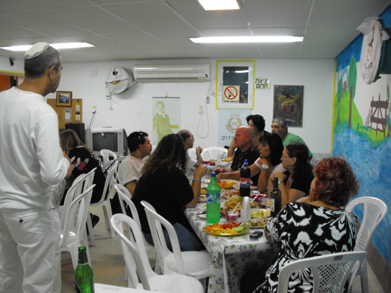 מסיבת שבועות וימי הולדת לילידי מאי-יוני, מאי 2009