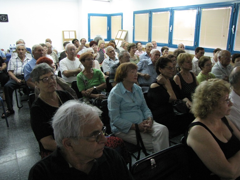 הרצאה בנושא: ``האטת תהליכי הזקנה`` שנערכה ב- 6.8.2009