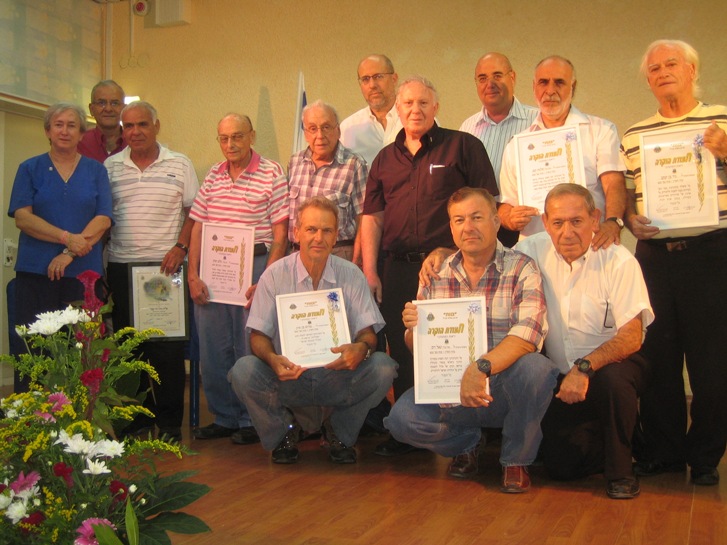 מתנדבי הסניף מקבלי תעודות הוקרה, ספטמבר 2009