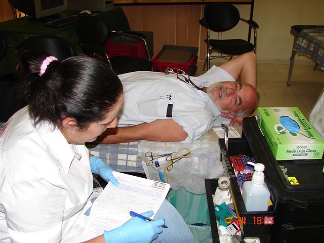 התרמת דם במועדון צוות ברעות, יולי 2006