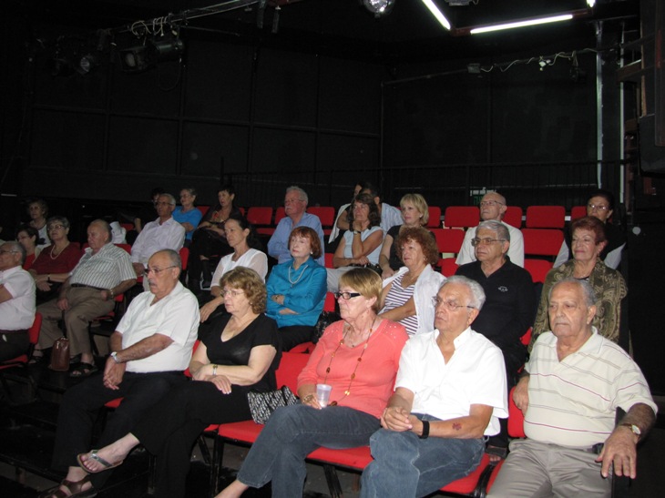 מופע/הרצאה של בני דגובס- נגן סיטאר למוזיקה הודית קלסית שנערך ב- 22.10.2009