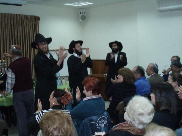 הדלקת נר רביעי של חנוכה, דצמבר 2009