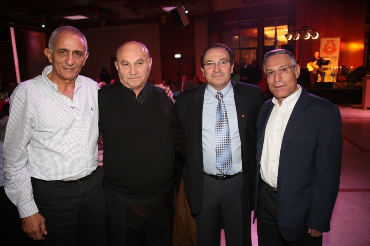 מסיבת חנוכה של הסניף, דצמבר 2009