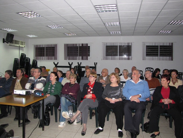 הרצאה בנושא ``דובאי - בין גמלים למגדלים`` שנערכה ב- 5.1.2010