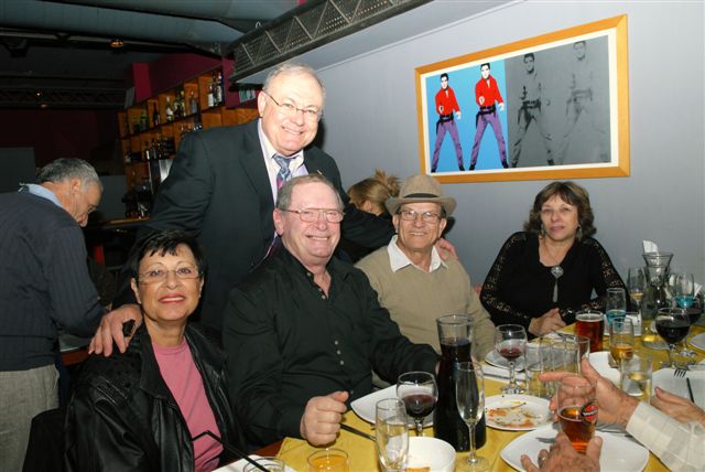 מסיבת חנוכה של הסניף, דצמבר 2009