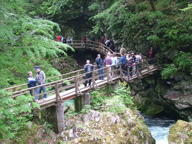 טיול סניף חדרה לסלובניה, קרואטיה  ומונטנגרו, יוני 2006