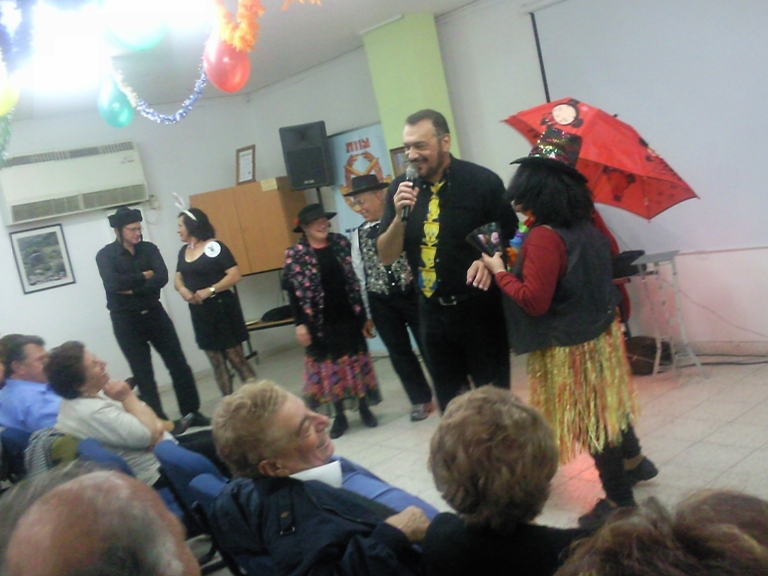 מסיבת פורים, פברואר 2010