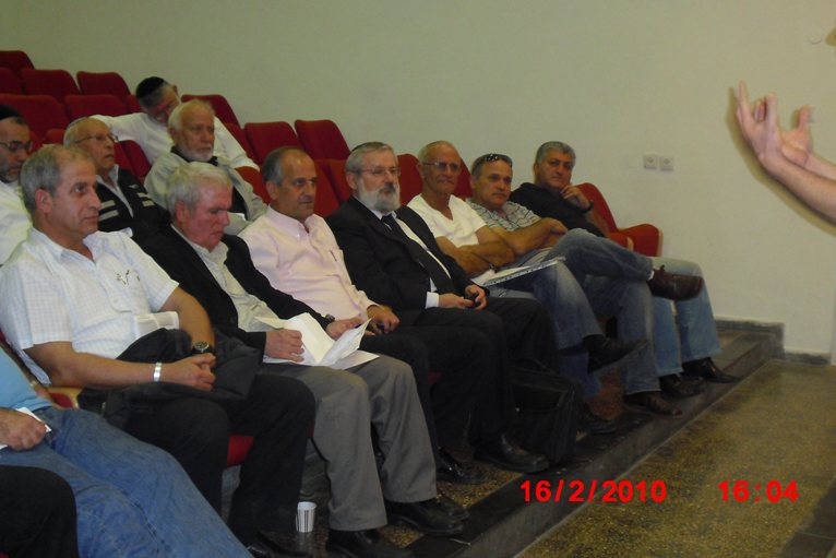 מפגש עם ד"ר פיני בר-חמה בנושא ביטוח שיניים, 16.2.10