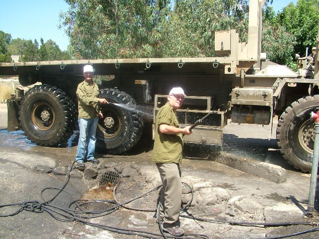 סניף חדרה: מתנדבים בימ"ח ג`למי, ספטמבר 2006