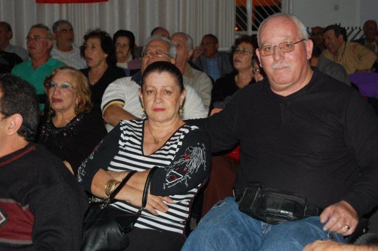 הרמת כוסית לכבוד פסח, מרץ 2010