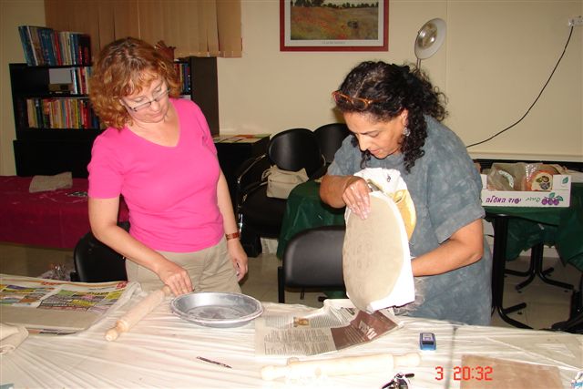 סניף רעות-מכבים-מודיעין: חוג קרמיקה, ספטמבר 2006