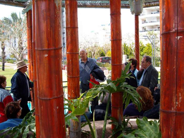 סניף ראשל"צ: סיור עם ראש העירייה בשכונות העיר, אפריל 2007