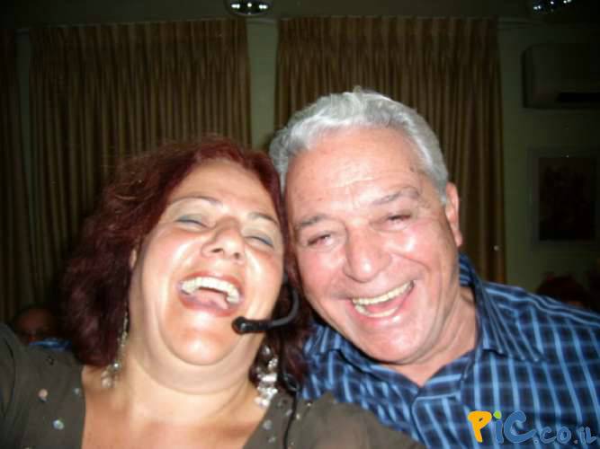 סניף בקעת אונו: סדנת יוגה צחוק, מאי 2007