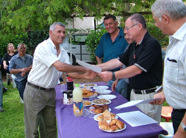 סניף חדרה: תעודות הוקרה למתנדבי צוות בימ"חים, יוני 2007