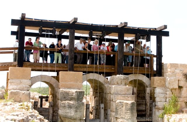 סניף ראשון לציון: טיול לבנימינה ונחל תנינים, אוגוסט 2007